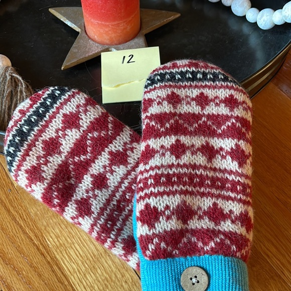 Felted Wool Mittens - new handmade - Picture 8 of 9